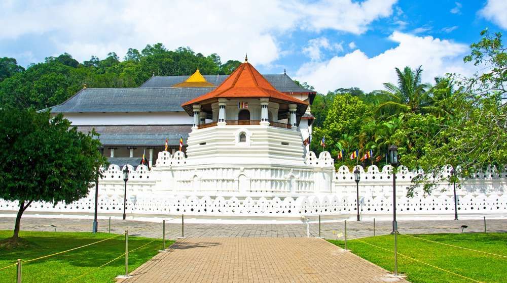 Temple of the Tooth – Kandy